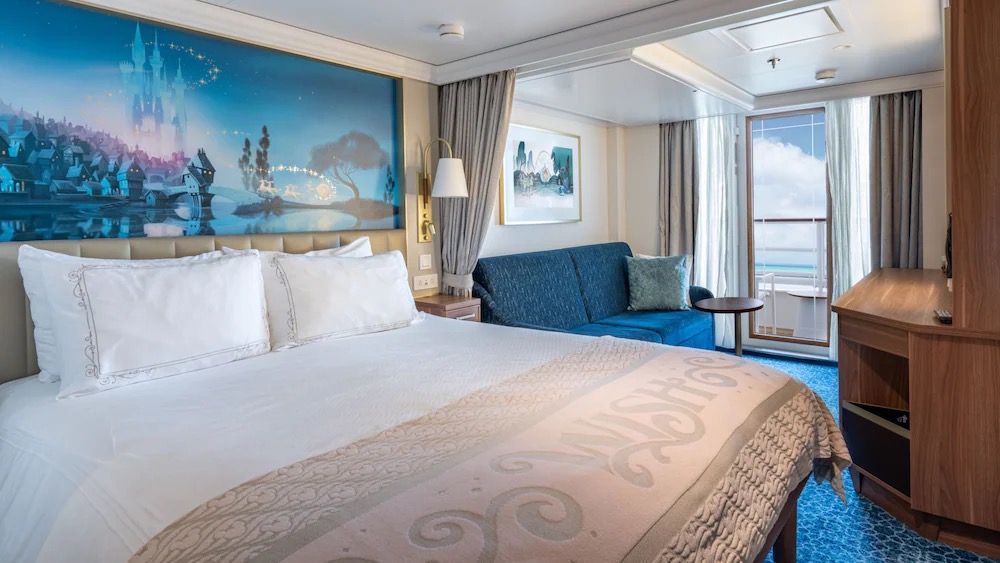 Disney Wish Deluxe Oceanview With Verandah © 2026 Disney. All Rights Reserved. Ships’ Registry   The Bahamas.