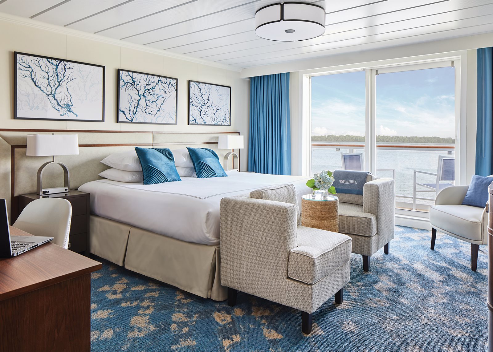 Veranda Suite