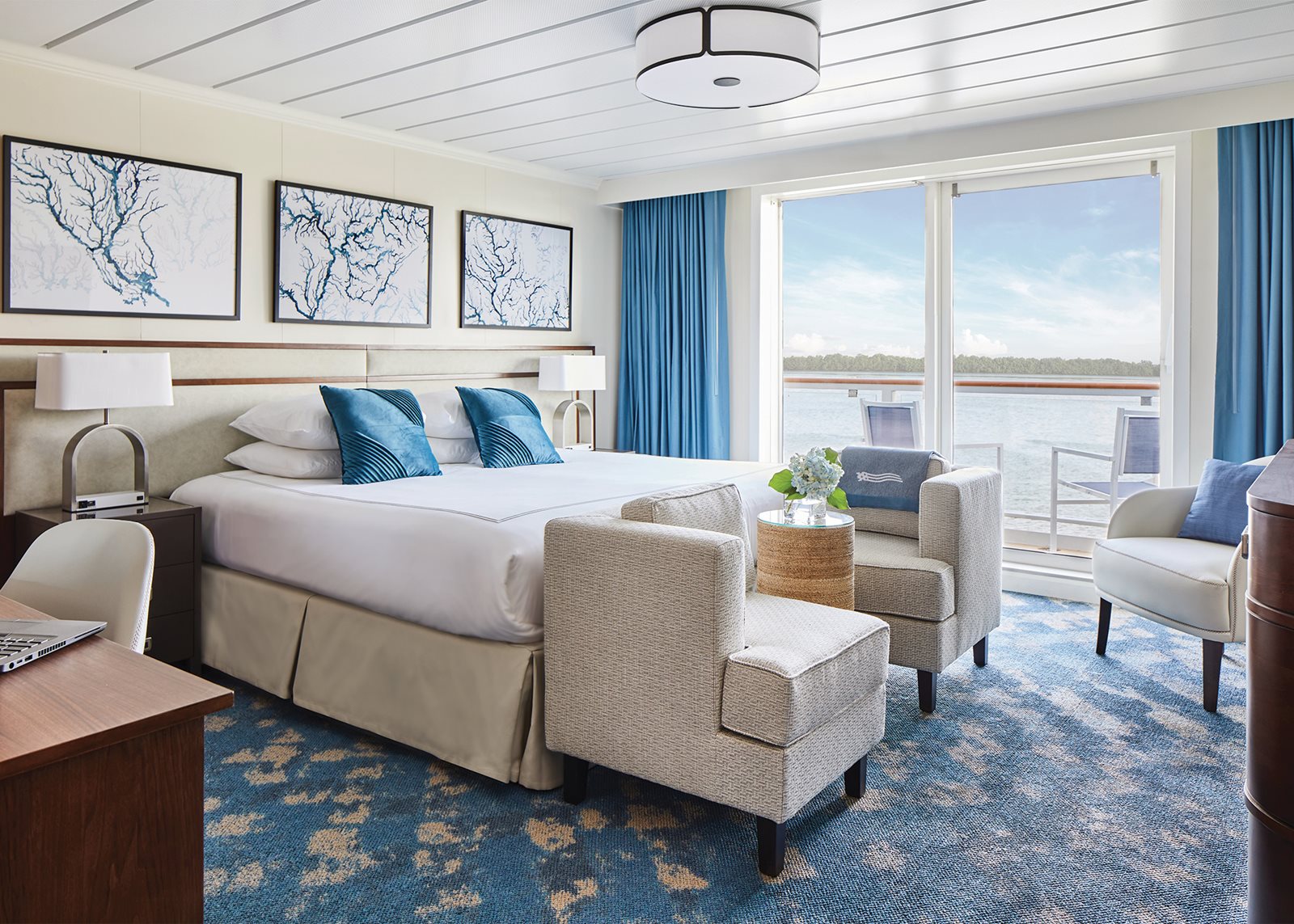 Veranda Suite