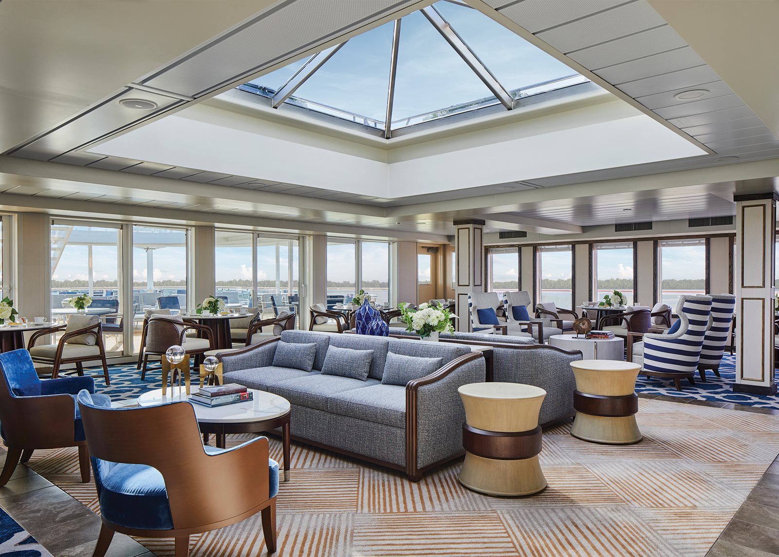 Sky Lounge