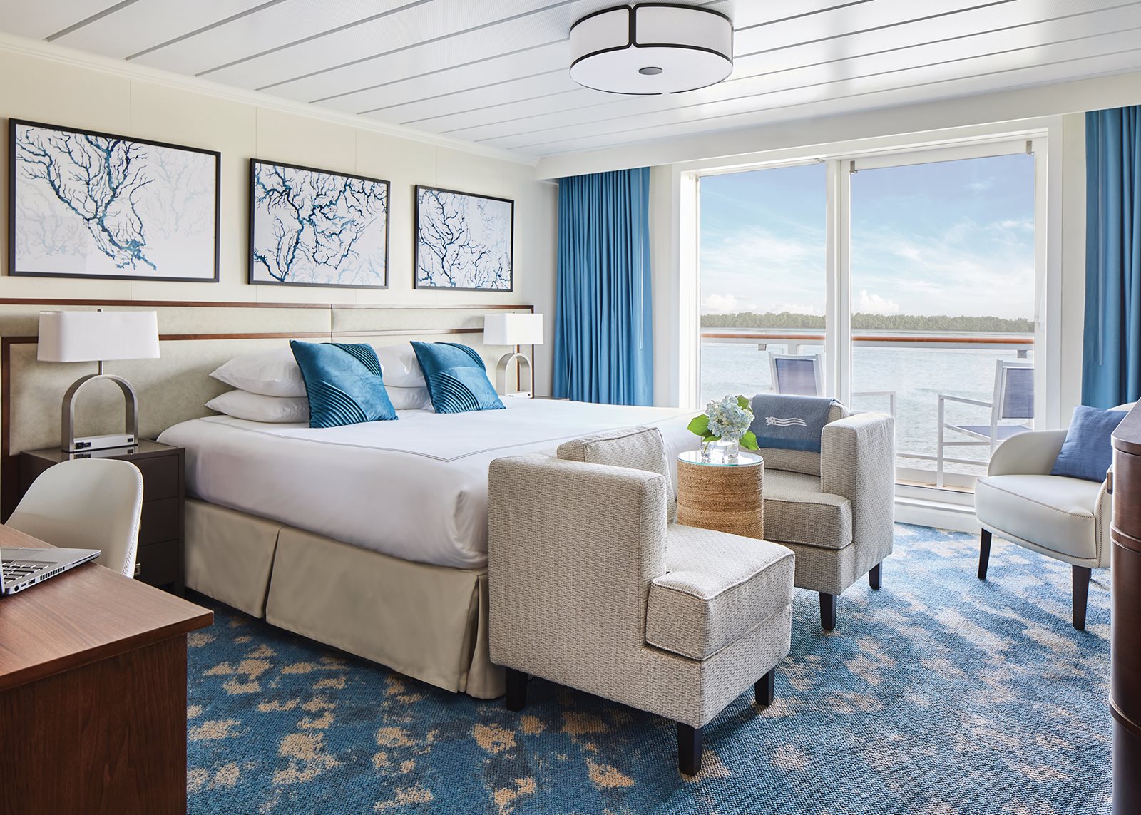 Veranda Suite