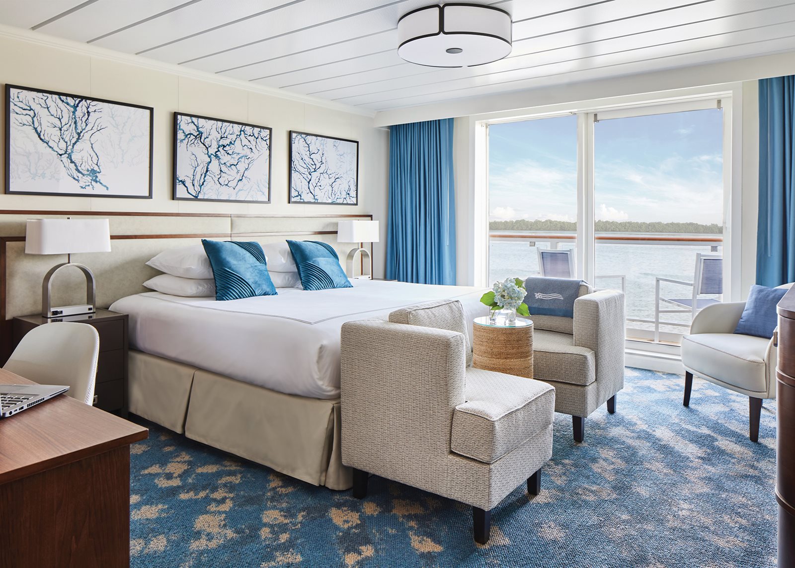 Veranda Suite