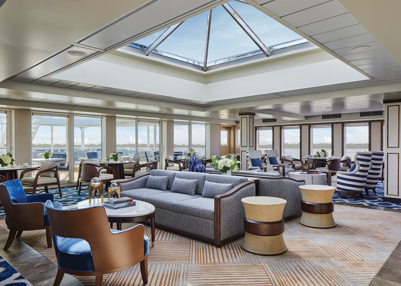 Sky Lounge