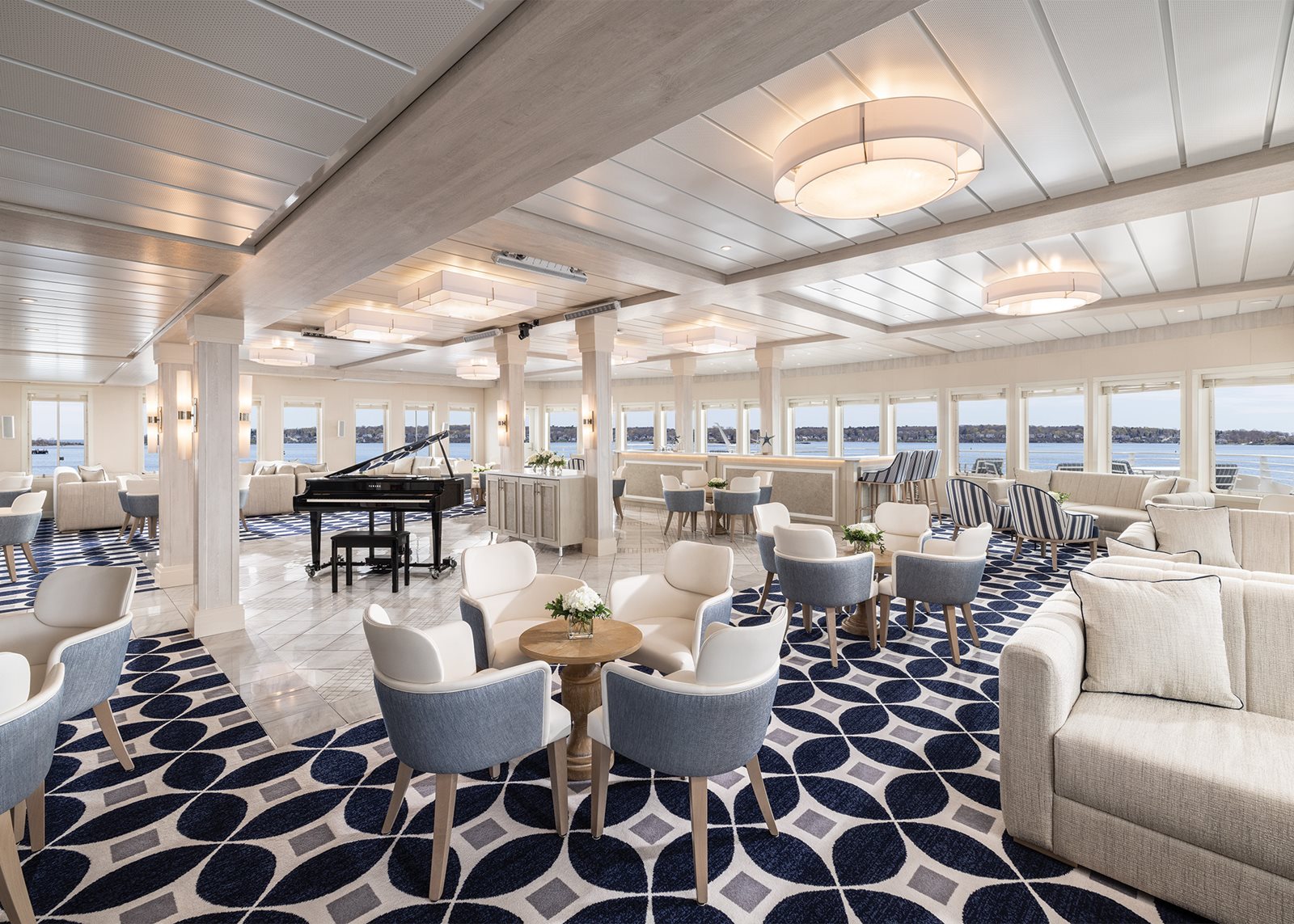 Chesapeake Lounge