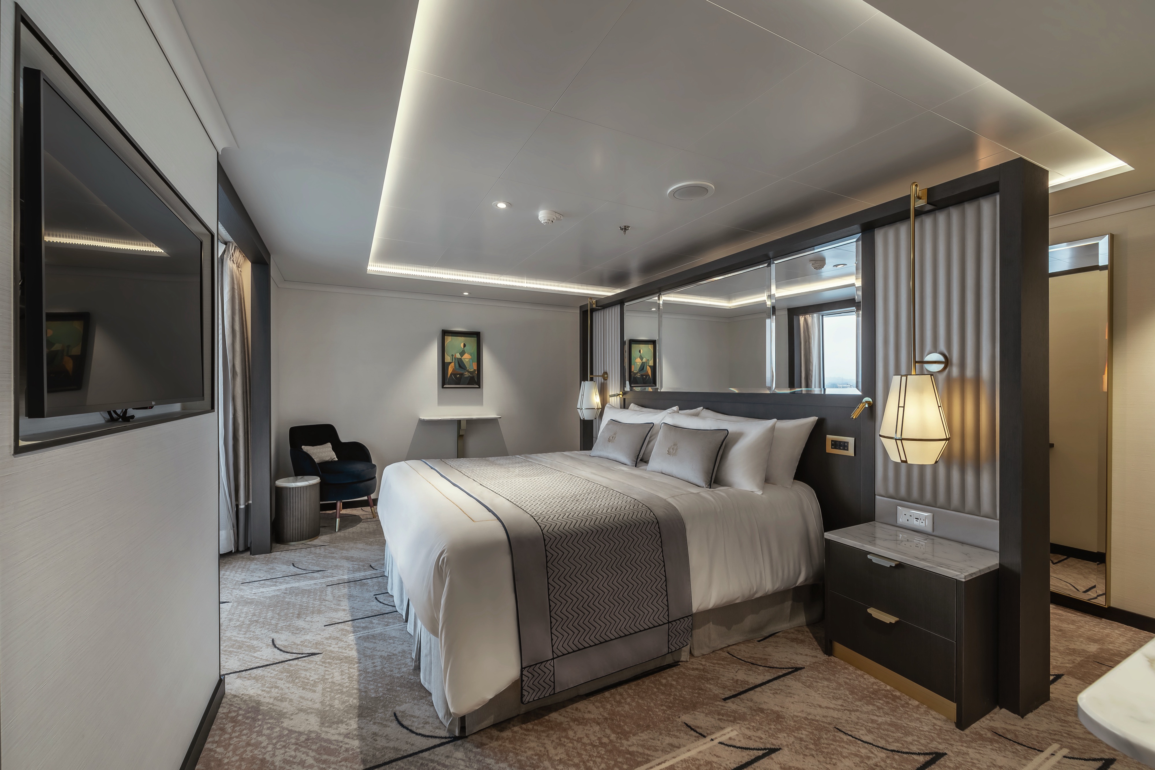 Queens Grill Grand Suite