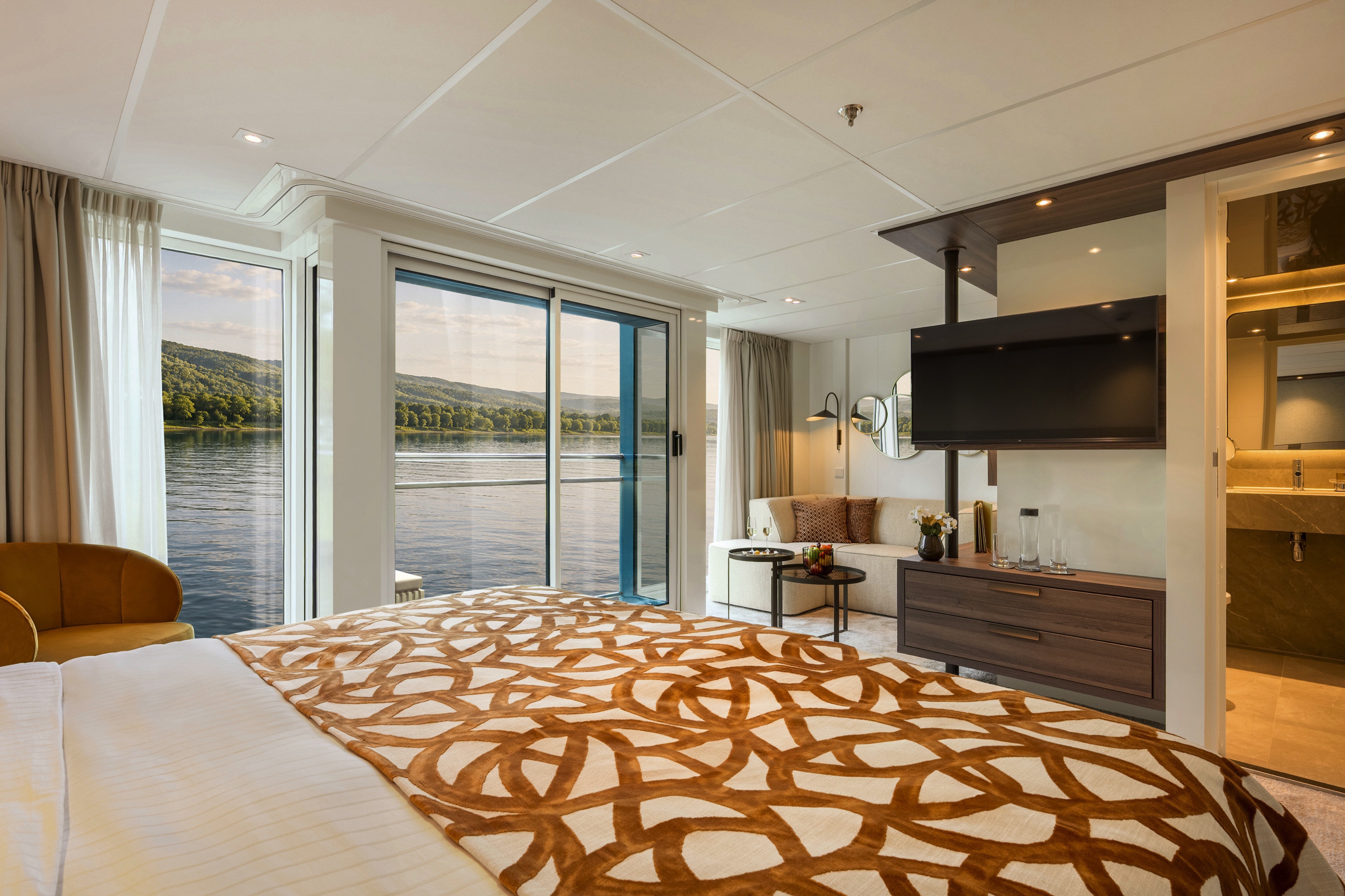 Amadeus Aurea Suite ©Lueftner Cruises Amadeus
