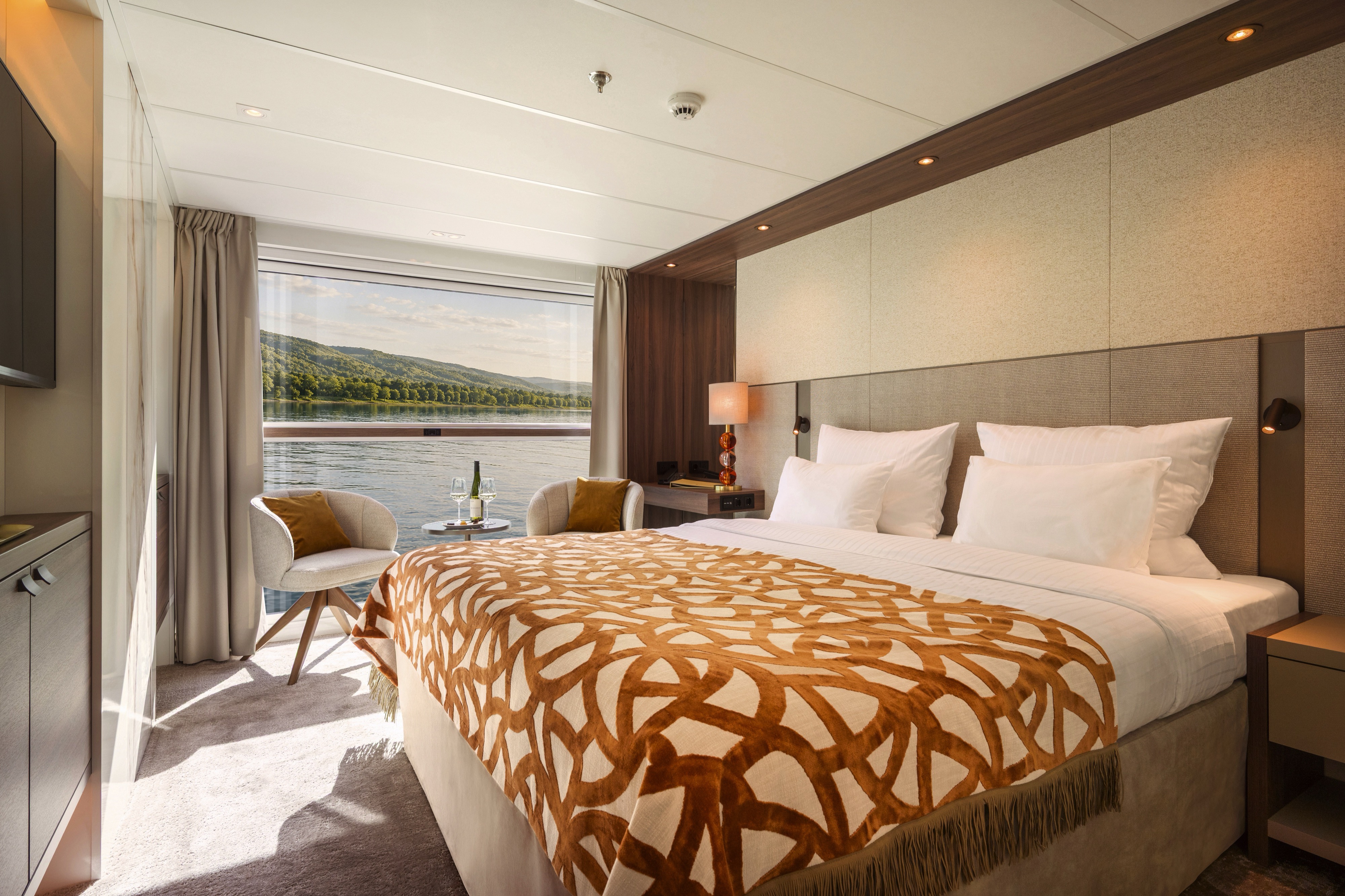 Amadeus Aurea Stateroom ©Lueftner Cruises Amadeus