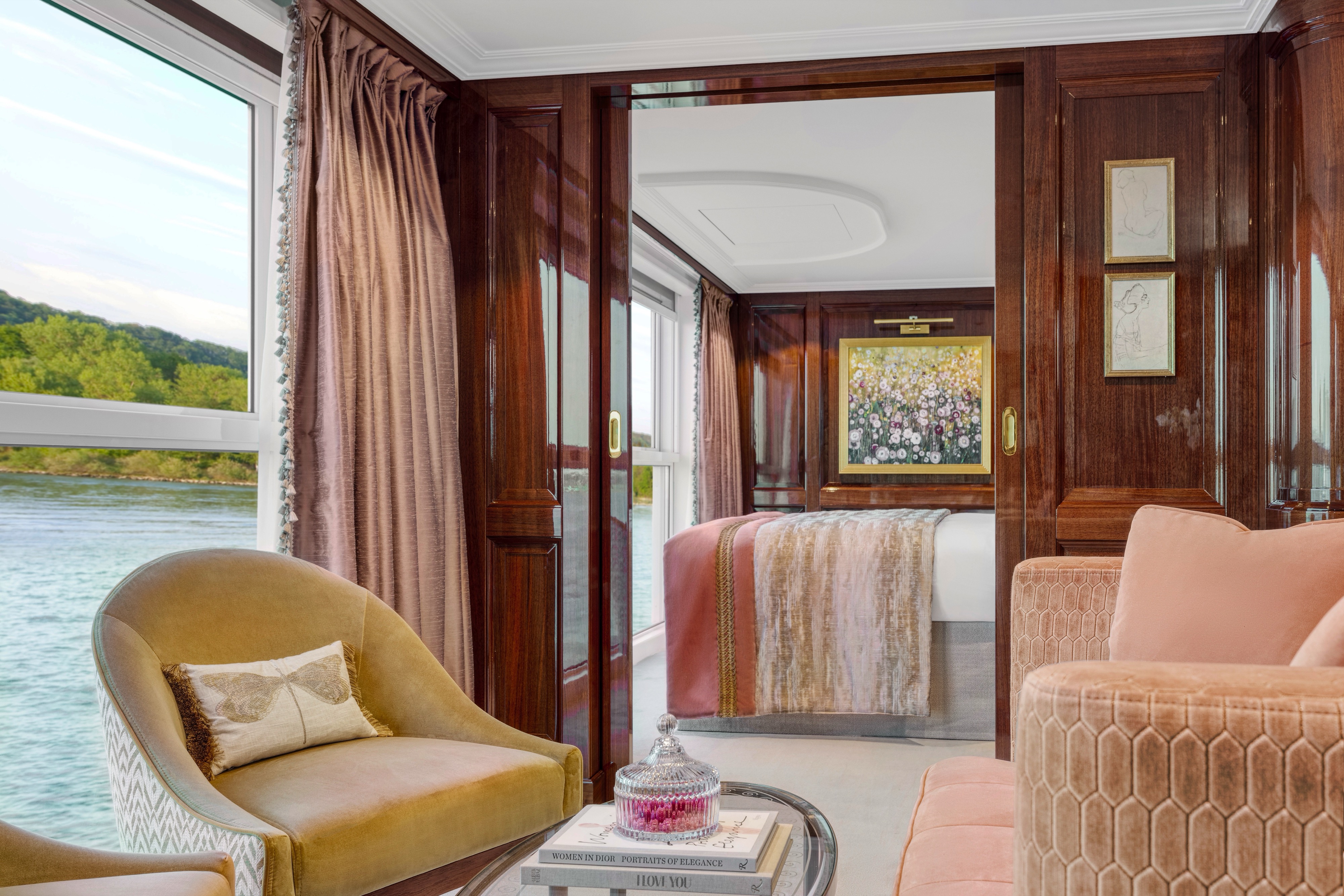 Suite cabin
