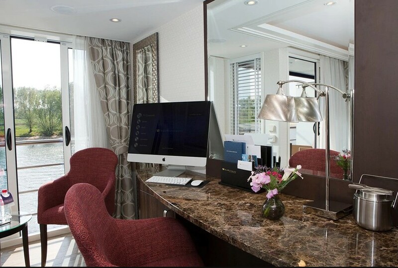 Category AA Staterooms, photo 2