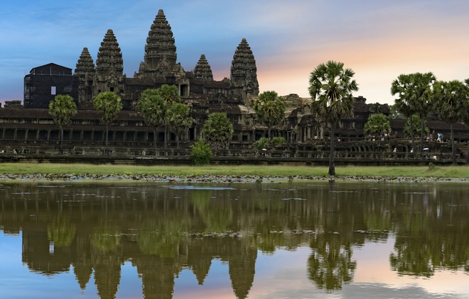Treasures & Temples of Vietnam & Cambodia