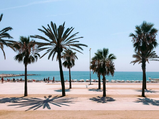 A Grand Journey of Lively Culture & Stunning Beaches