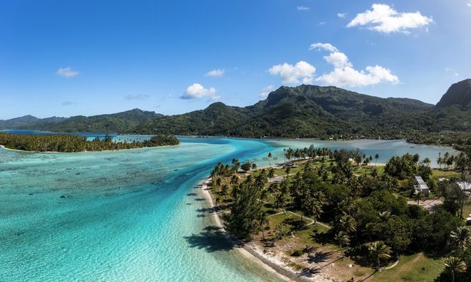 Tahiti and the Society Islands