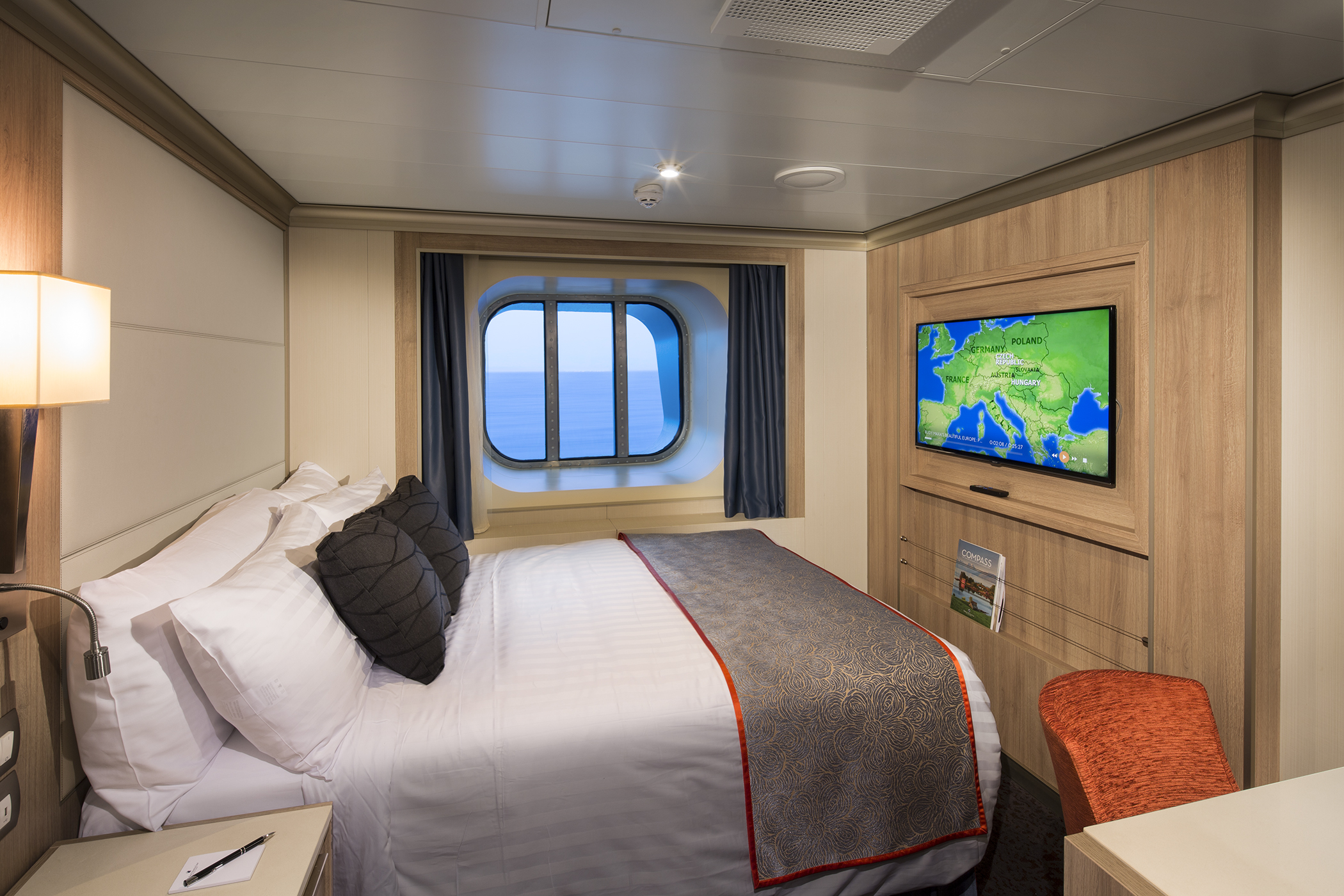 Holland America Line Koningsdam Single Ocean View Stateroom ©Michel Verdure