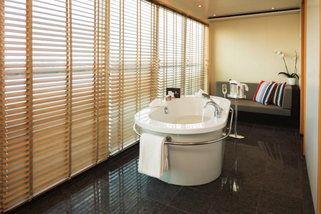 Grand Wintergarden Suite