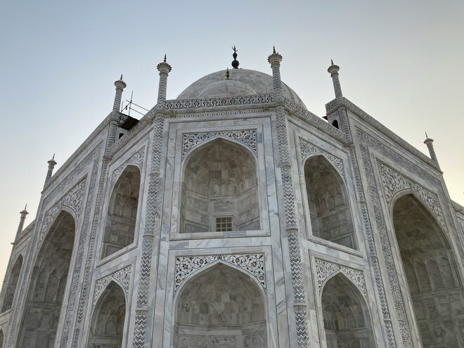 Golden Triangle and Luxury Lower Ganges River Cruise