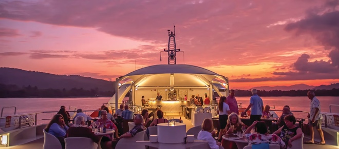 Dining Experiences