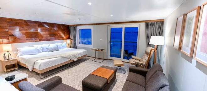 Bridge Deck Balcony Suite