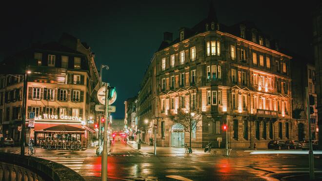 Amsterdam with Jewels of the Rhine & Glacier Express