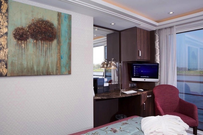 Category C Stateroom, photo 2