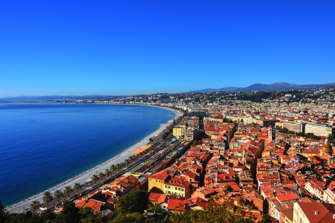 Nice & Festive Sensations of Lyon & Provence