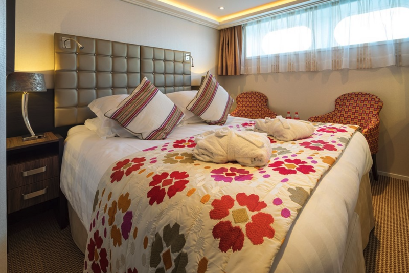 Category D Stateroom, photo 2