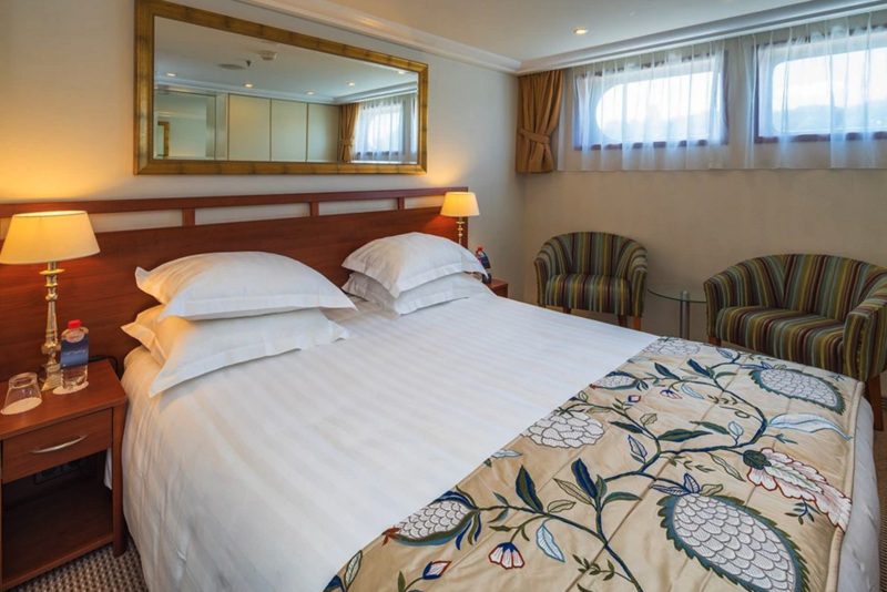 Category D Staterooms, photo 4