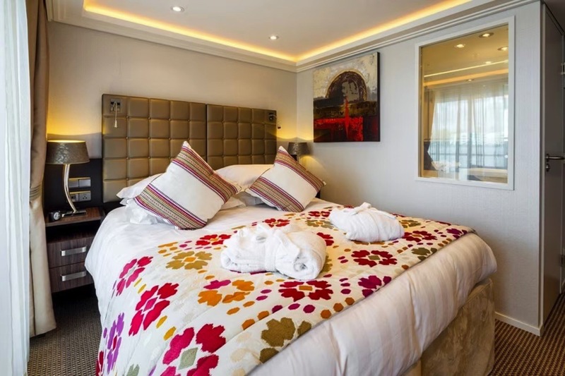 Category BB Stateroom, photo 5