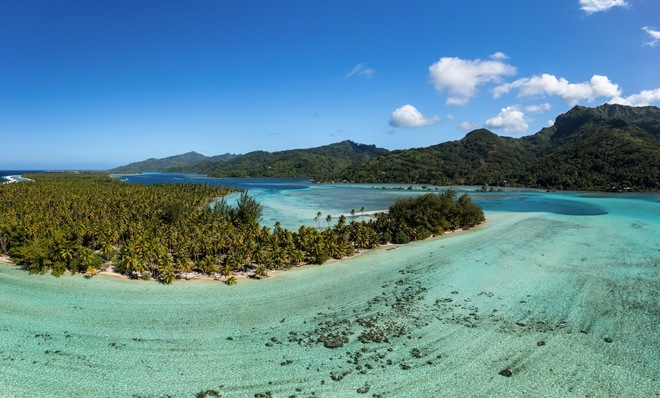 64-Day Kimberley Expedition & Islands Of The Pacific