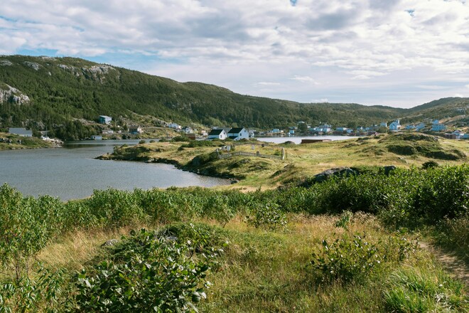 Exploration from Greenland to Canada via Saint Pierre and Miquelon