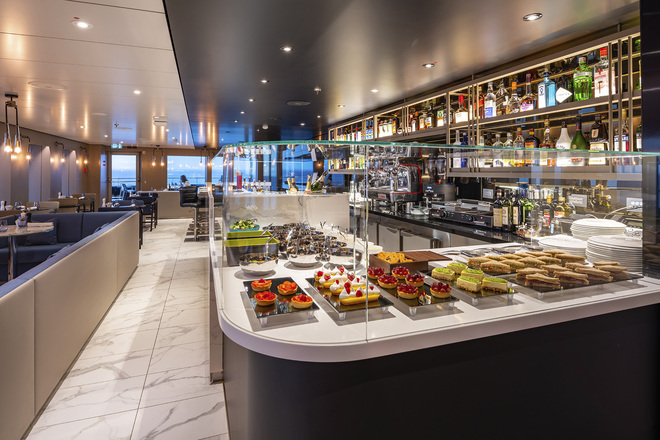 Azure Bar & Café