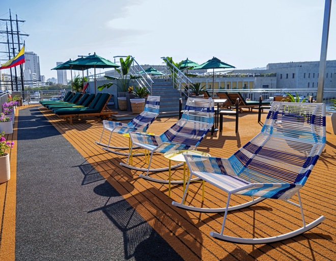 Sun Deck
