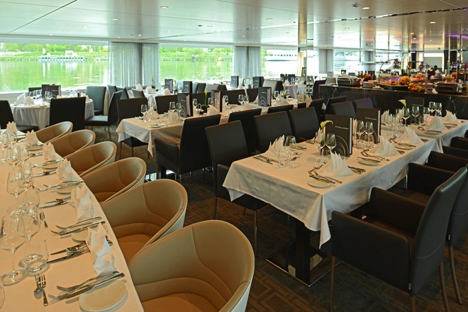 Crystal Dining
