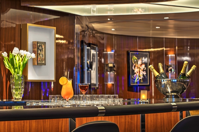 The Club