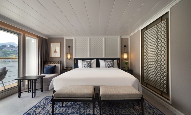 Ambassador Suites