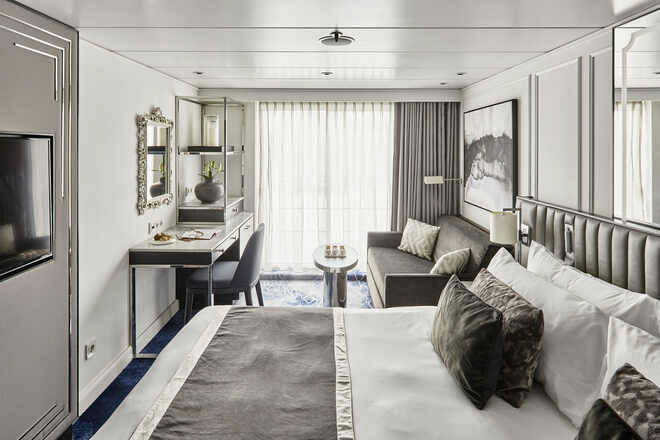 Riverside Suite