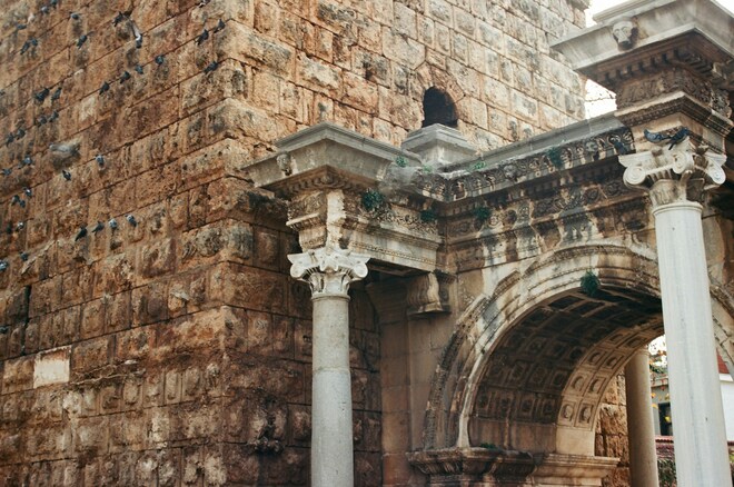 Discover the Ancient Treasures of the Mediterranean & Red Sea