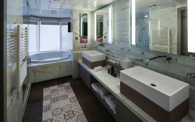 Penthouse Suite