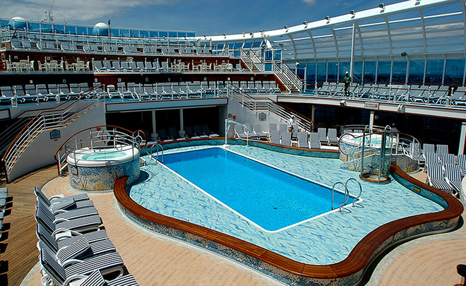 Freshwater Pools & Hot tubs