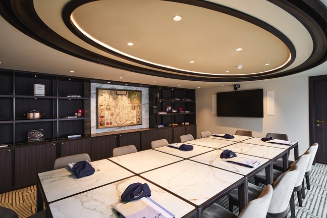 Chef's Kitchen