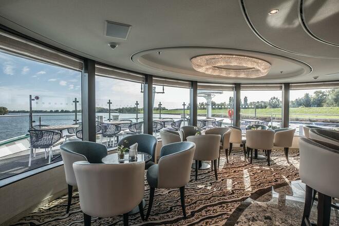 Panorama Lounge