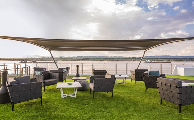 Sun Deck