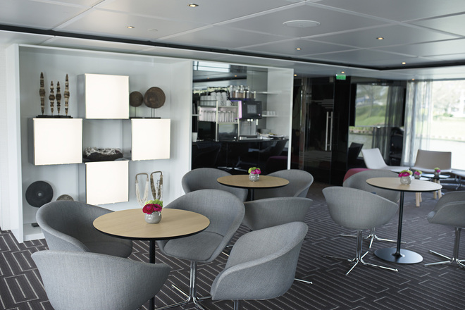 Horizon Bar and Lounge