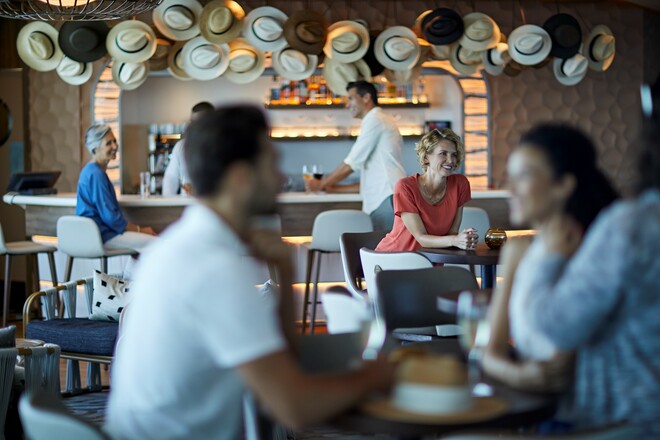 Discovery Lounge