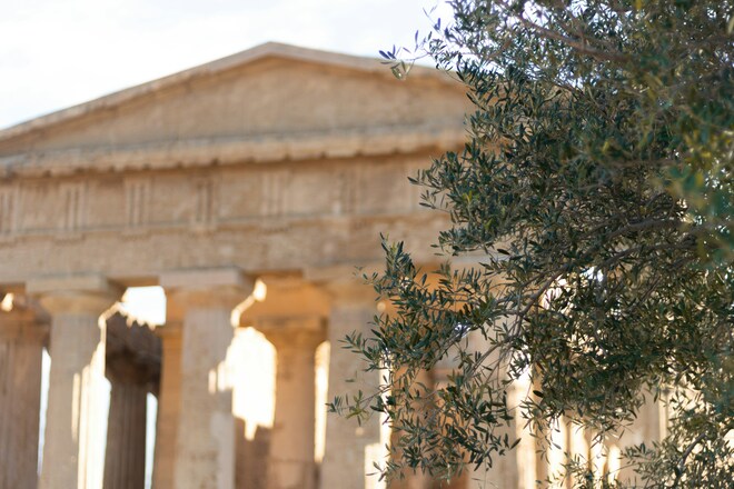 Star Collector:  Shades of Southern Italy &  Greece via the Corinth Canal