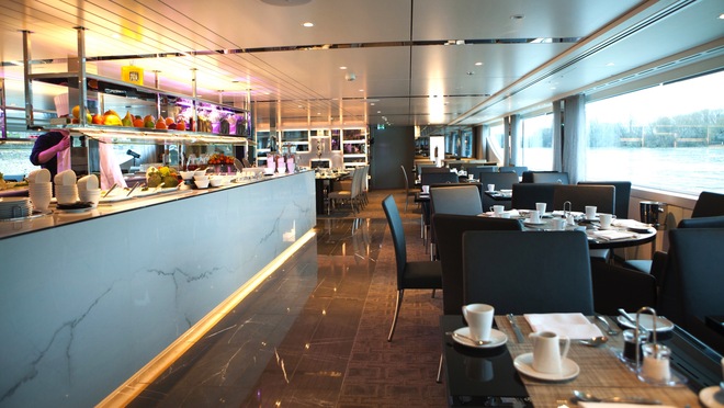 Crystal Dining
