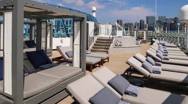 The Retreat Sundeck