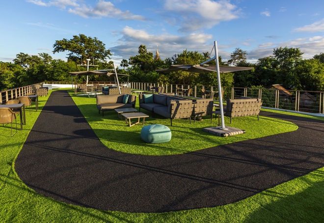 Sun Deck
