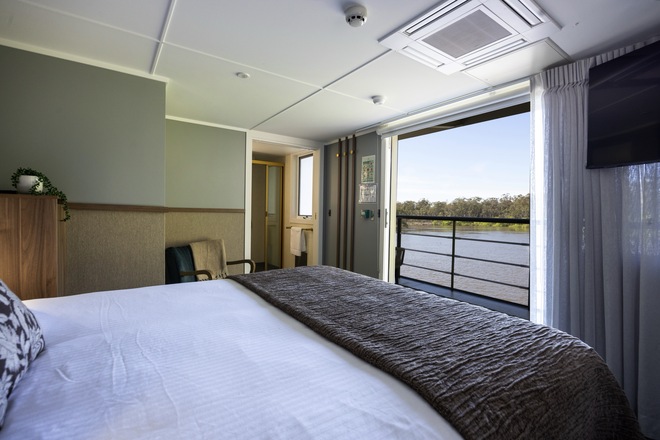 Queen Owner's Suite
